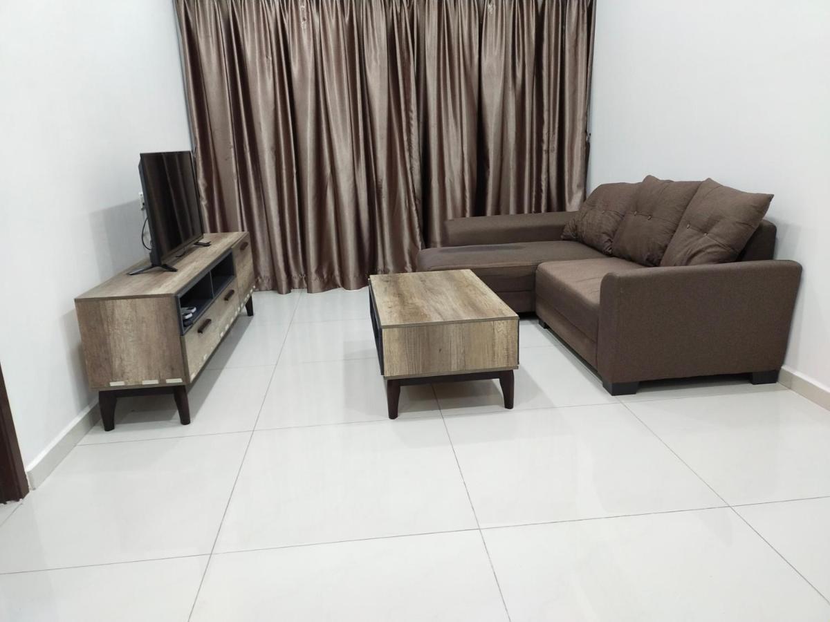 جوهر بهرو Rainbow Homestay المظهر الخارجي الصورة